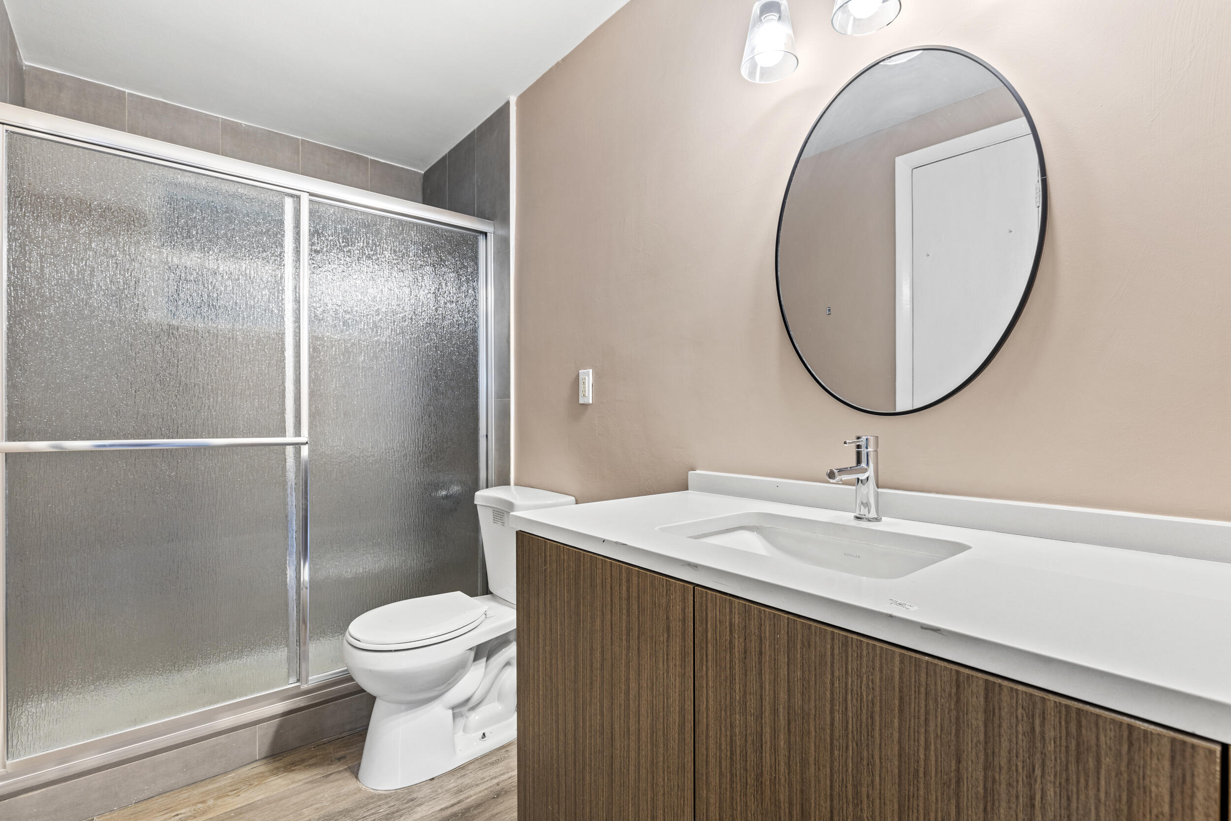 West Palm Beach Condo: 3717 Pinewood Avenue