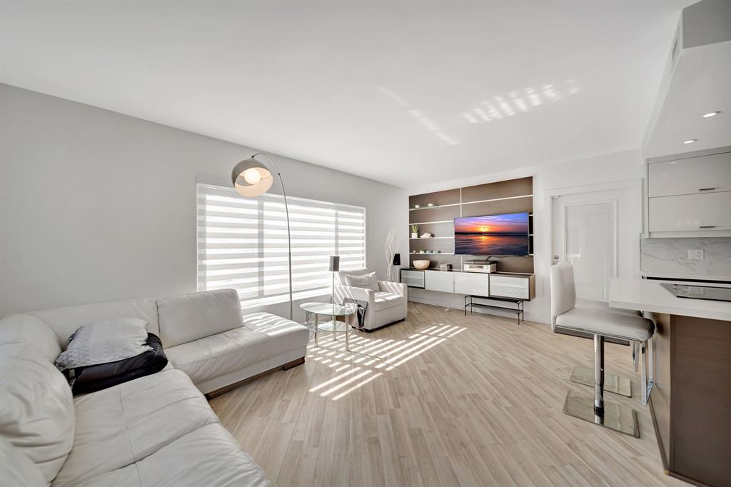 Fort Lauderdale Condo: 2811 Northeast 51st Street