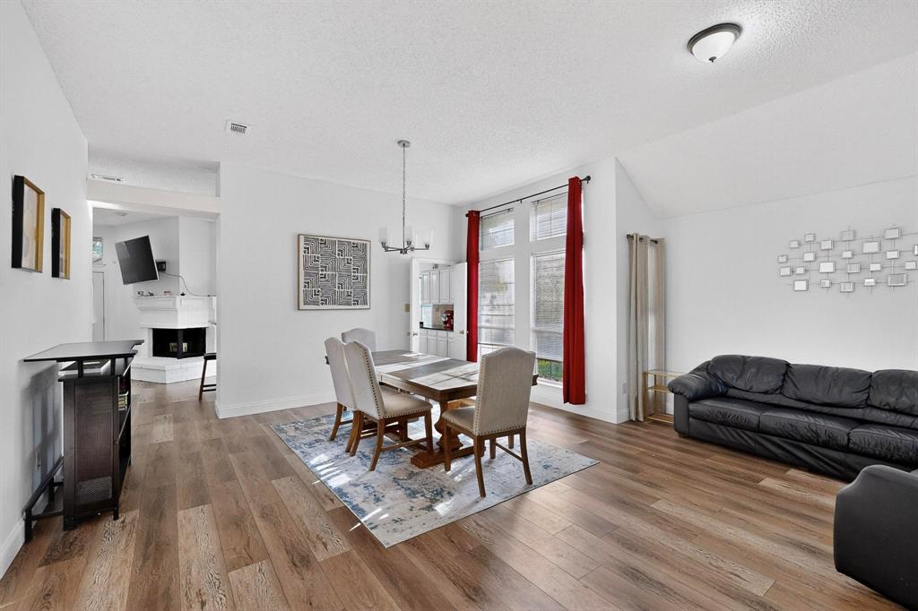 Allen Condo: 743 Pulitzer Lane