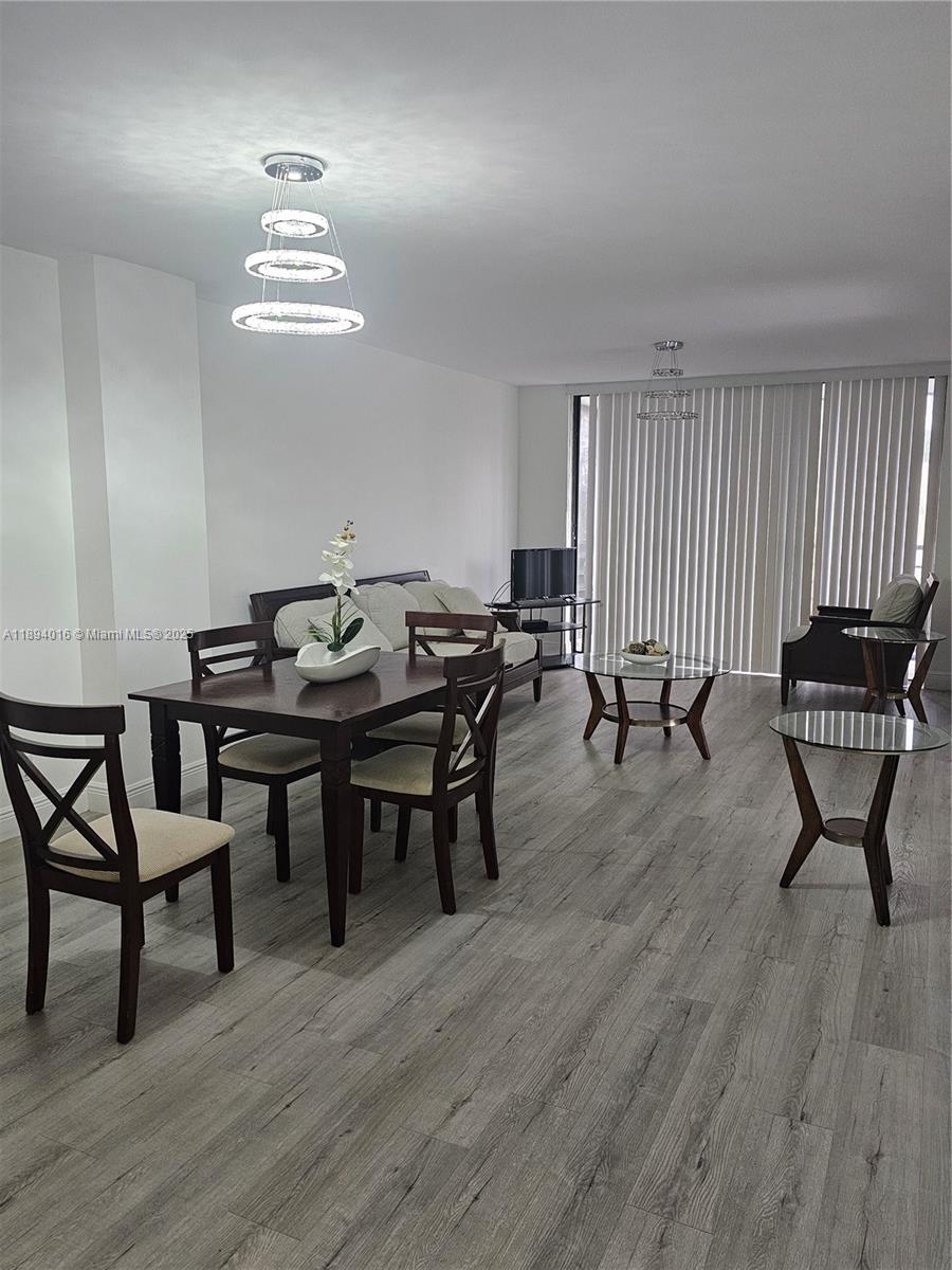 Aventura Condo: 20400 West Country Club Drive