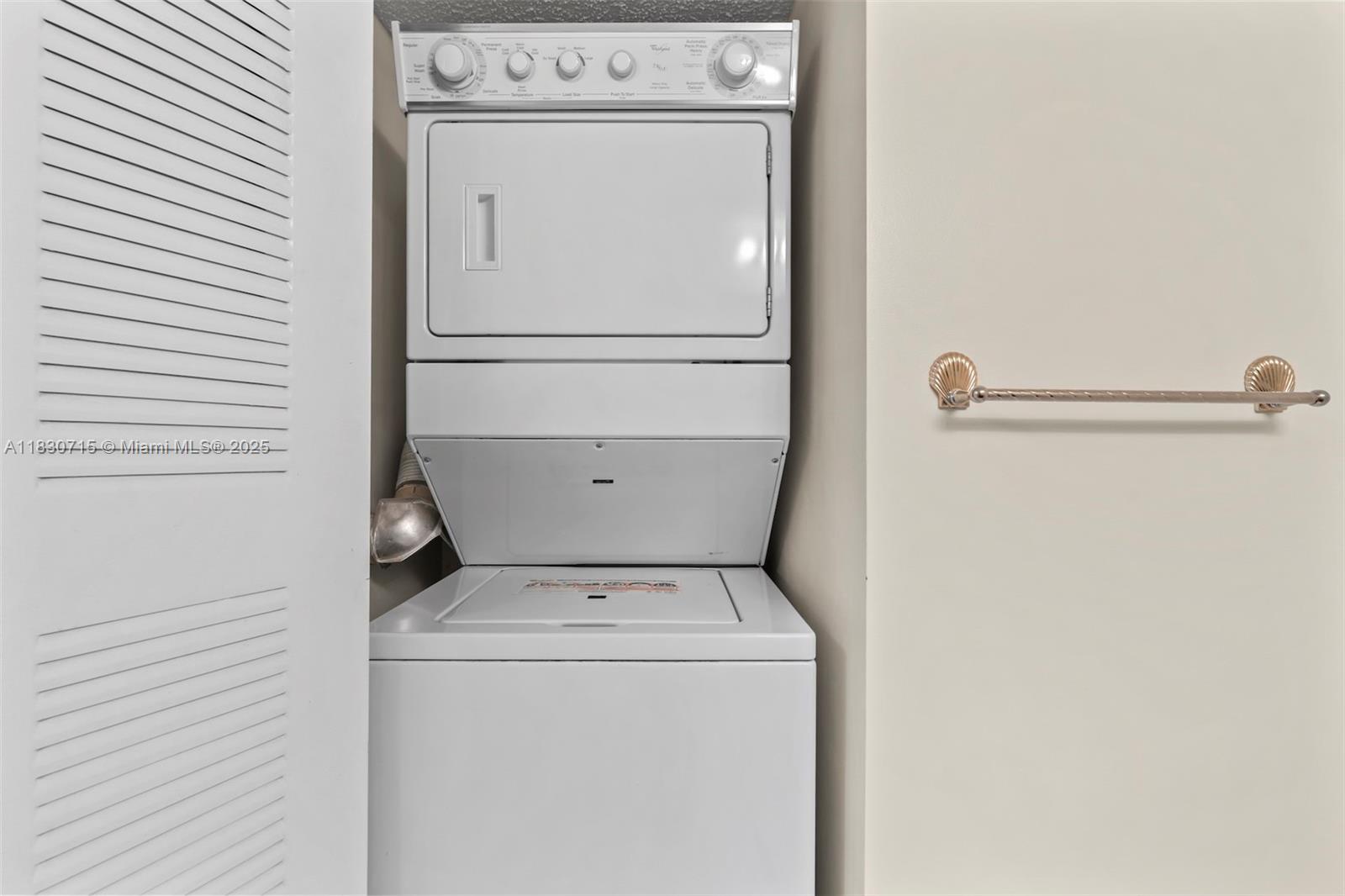 Tamarac Condo: 9511 Weldon Circle