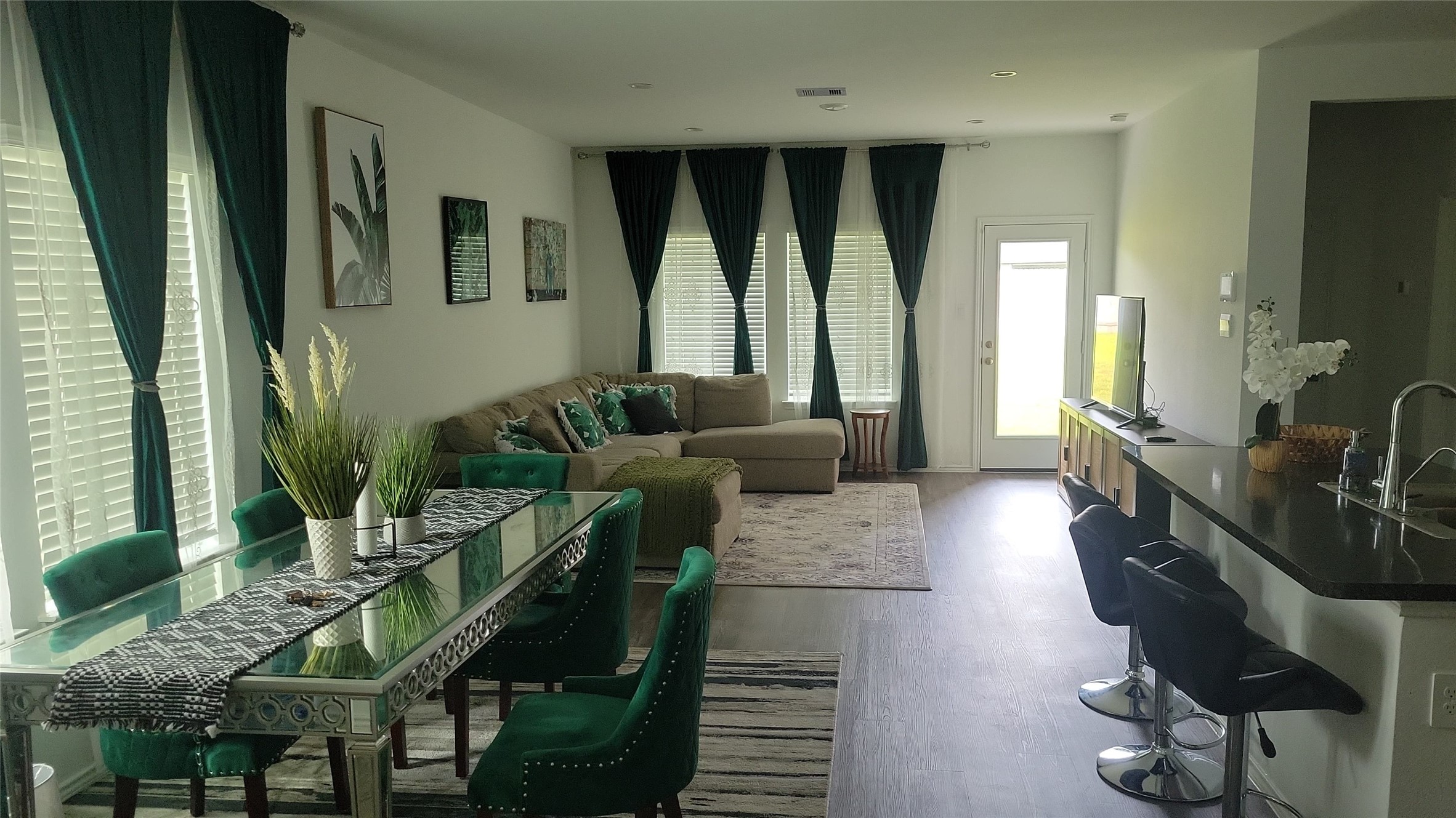 Spring Condo: 24443 Springfield Valley Drive