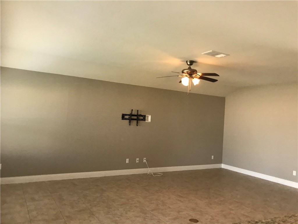 Round Rock Condo: 3527 Esperanza Drive