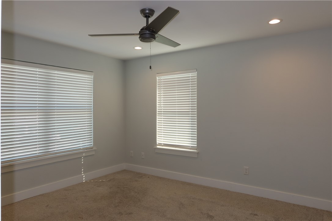 College Station Condo: 104 Sterling Street