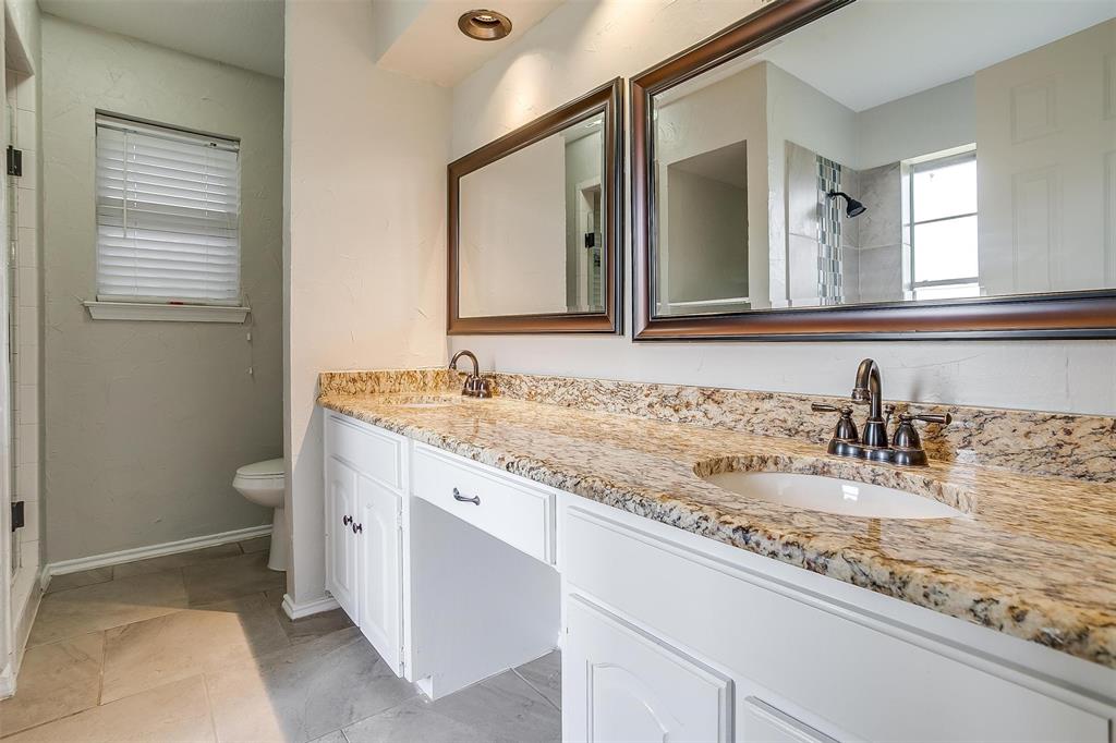 North Richland Hills Condo: 7925 Lynda Lane