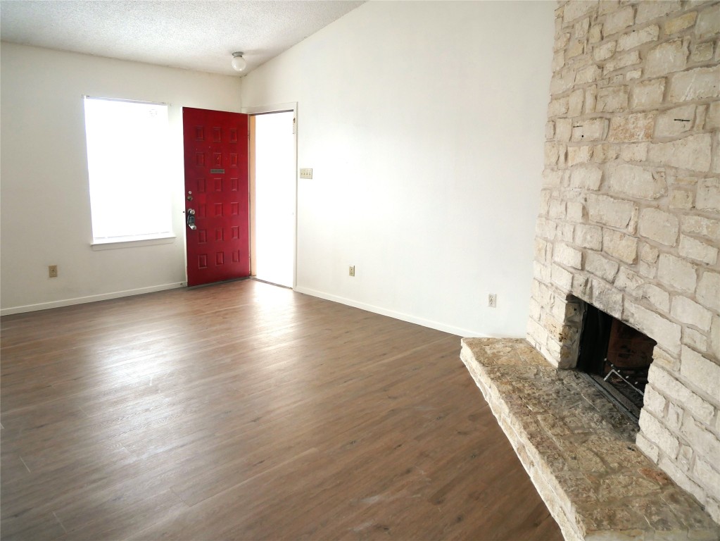 Round Rock Condo: 2005 Old W Place
