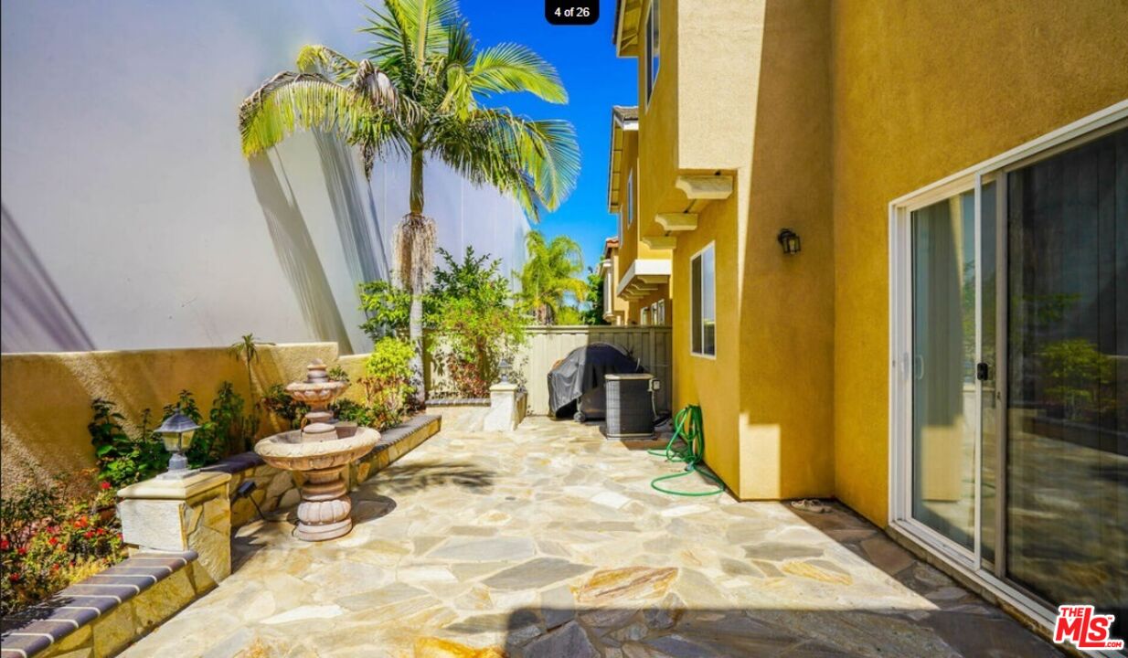 Torrance Condo: 1241 Ivy Terrace