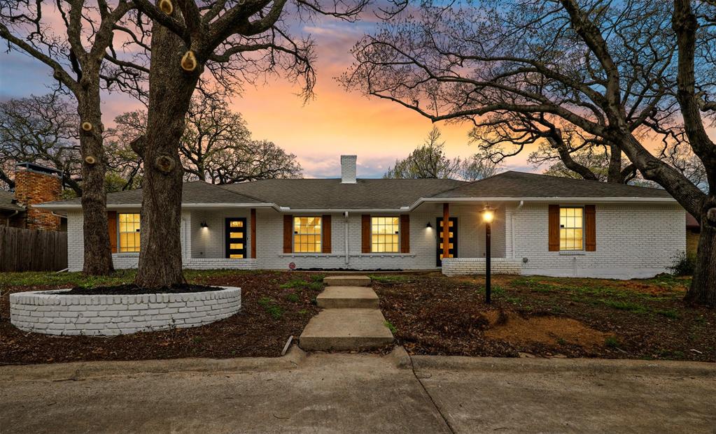 Arlington Condo: 3522 Shady Valley Drive