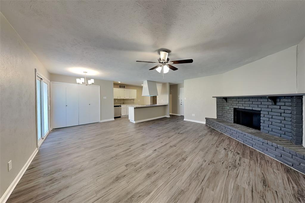 The Colony Condo: 5524 Russell Drive