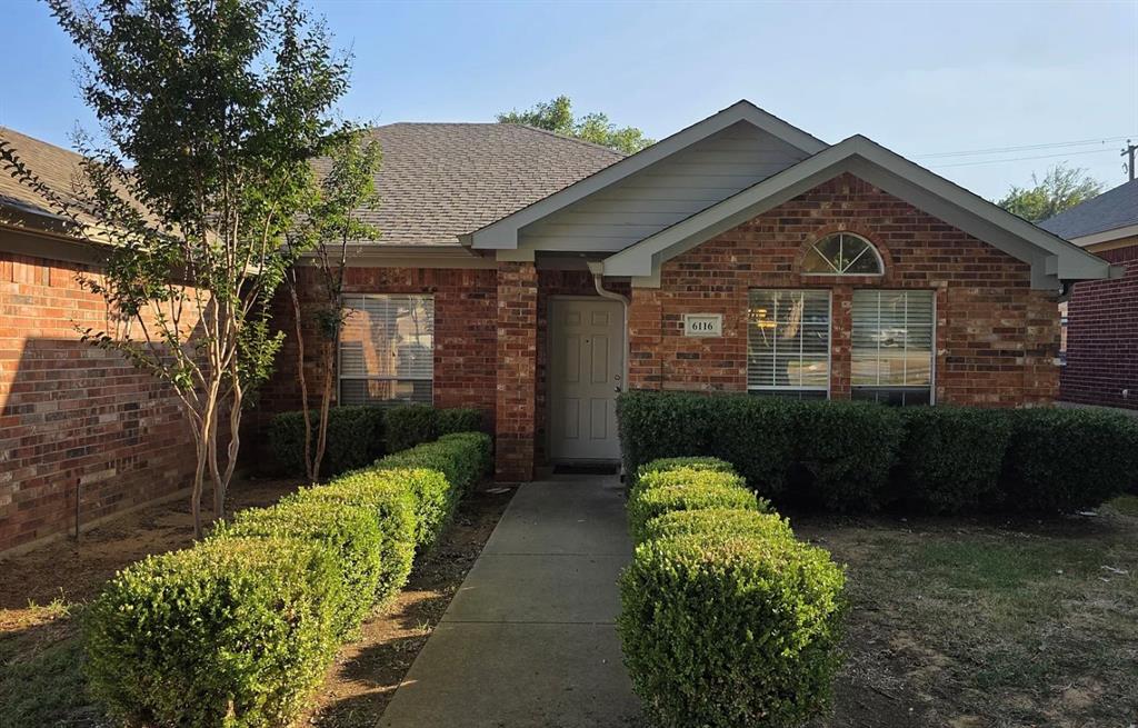 Arlington Condo: 6116 Silkcrest Trail