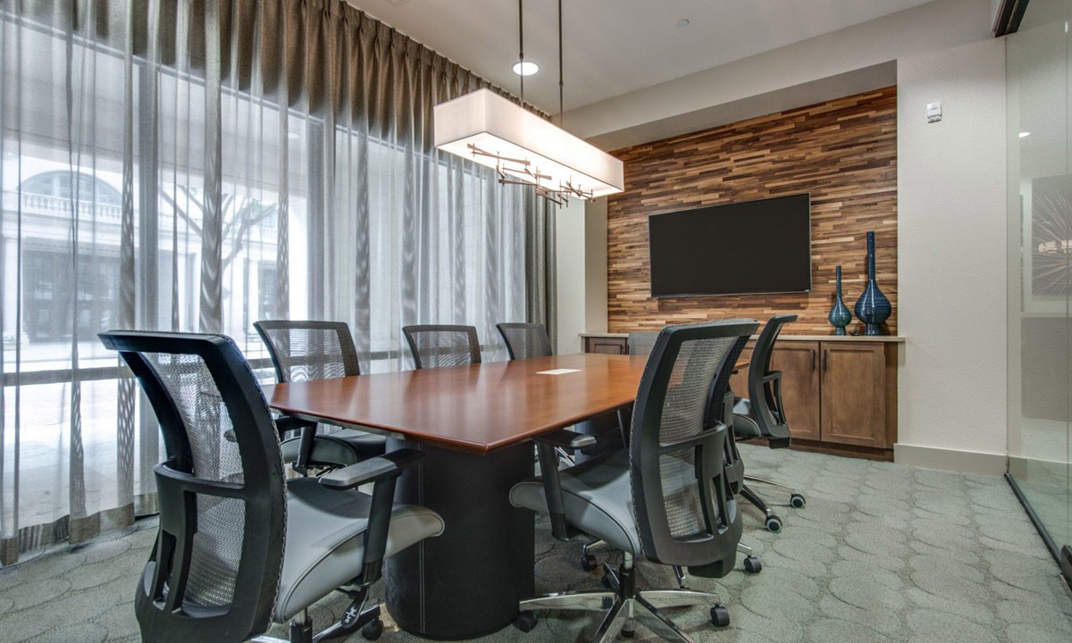 Houston Condo: 500 Crawford Street