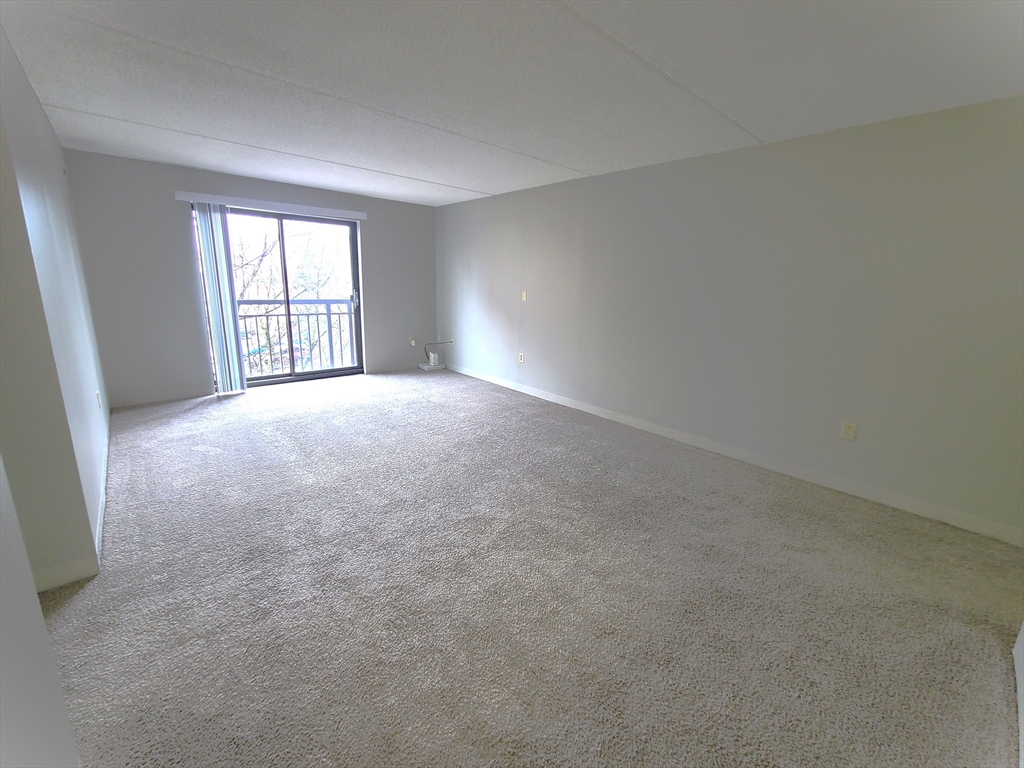 Boston Condo: 65 North Point Drive