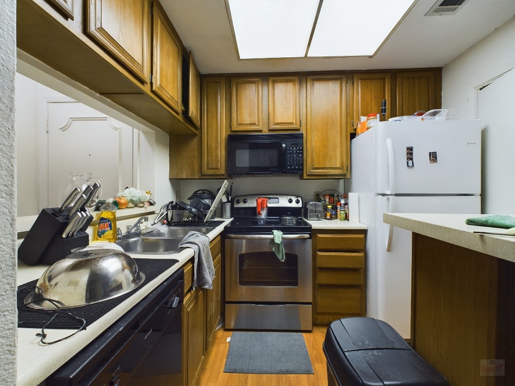 Austin Condo: 806 West 24th Street