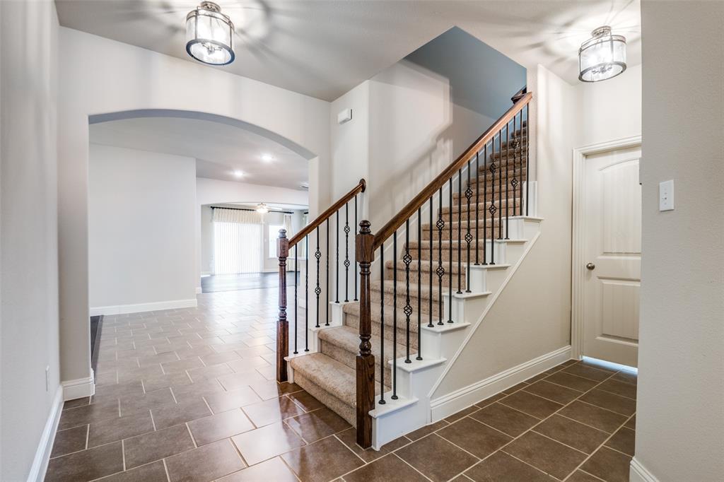 Fate Condo: 517 Alice Lane