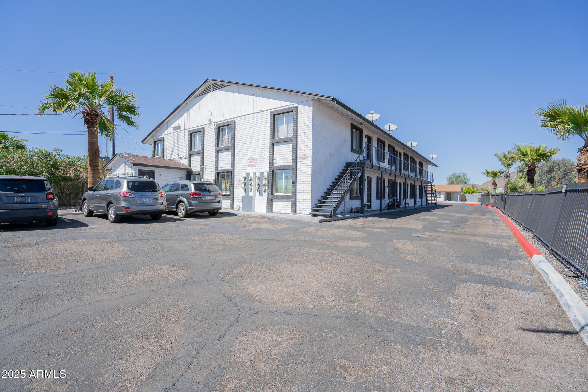 Phoenix Condo: 1703 West Mountain View Road