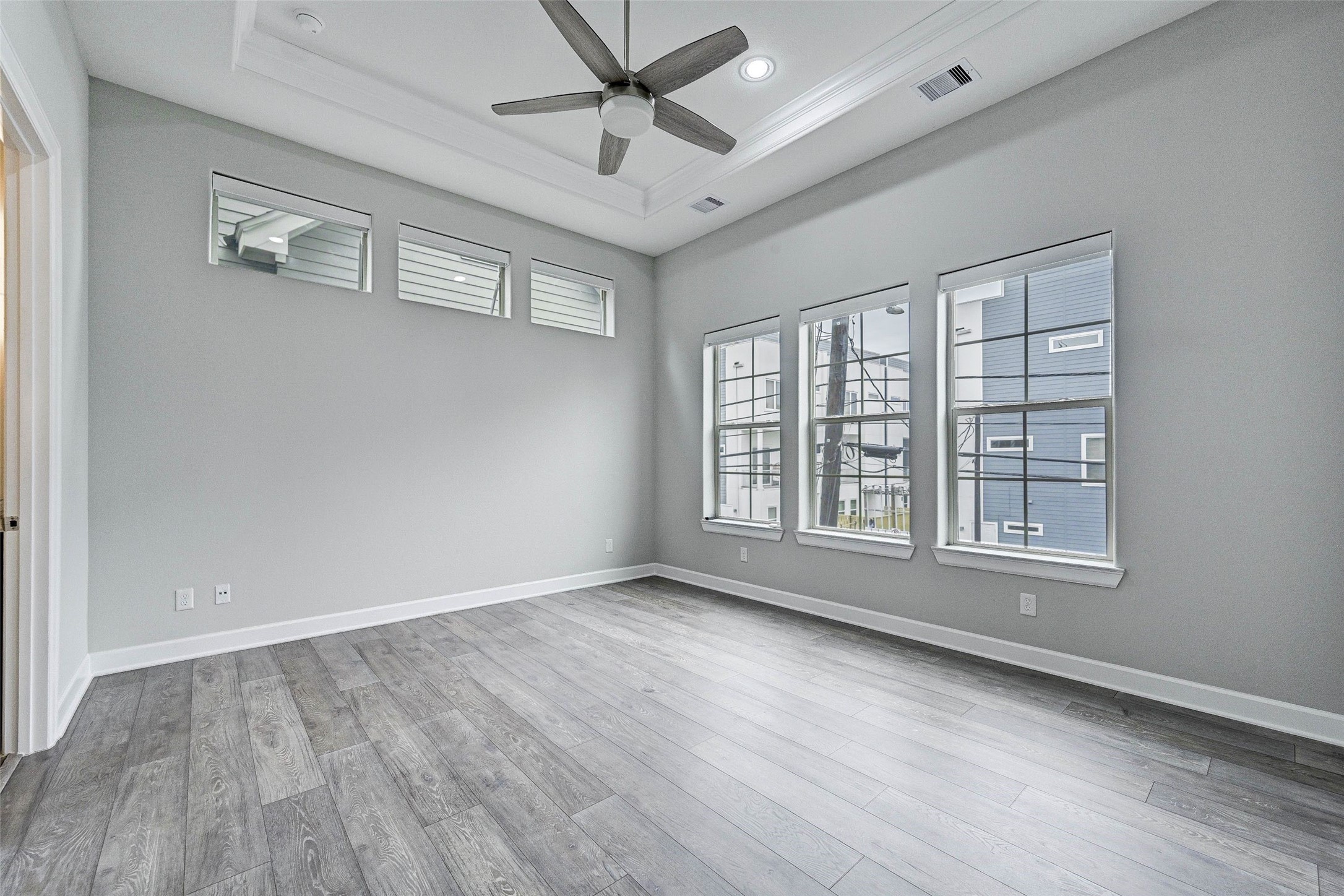 Houston Condo: 2113 Naomi Street