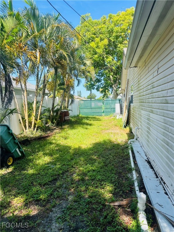 Cape Coral Condo: 1421 Southwest 9th Court