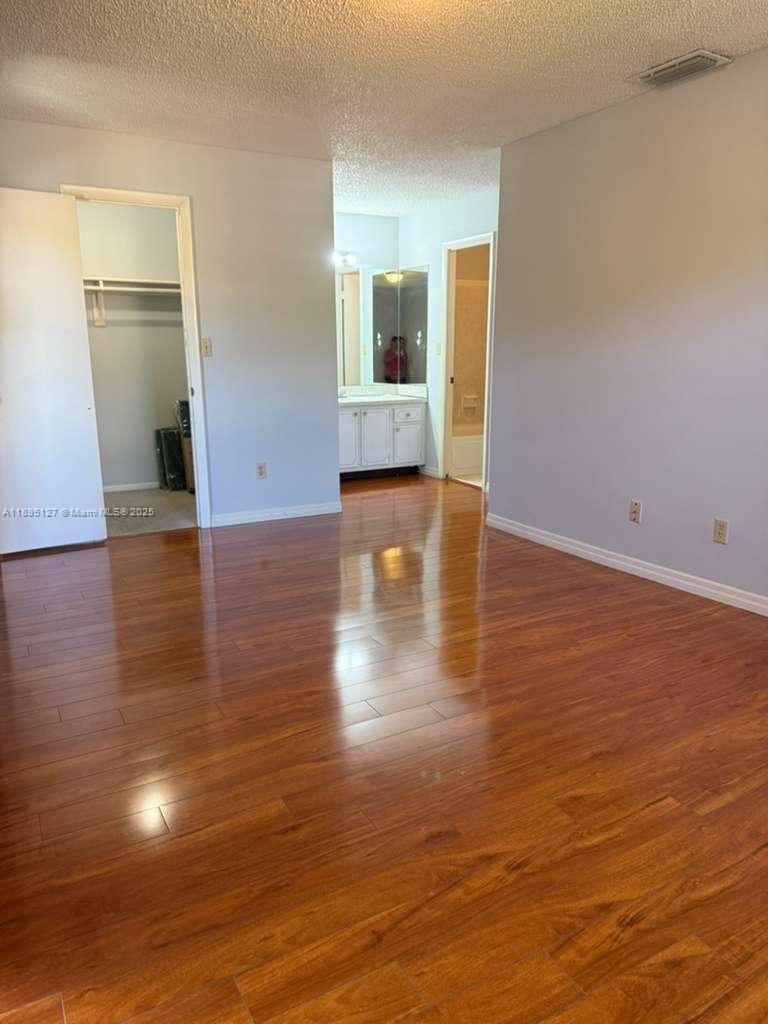 Miami Condo: 13701 Southwest 84th Street