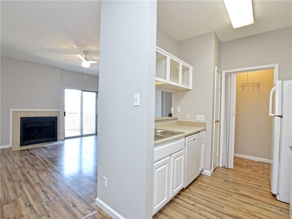 Austin Condo: 12166 Metric Boulevard
