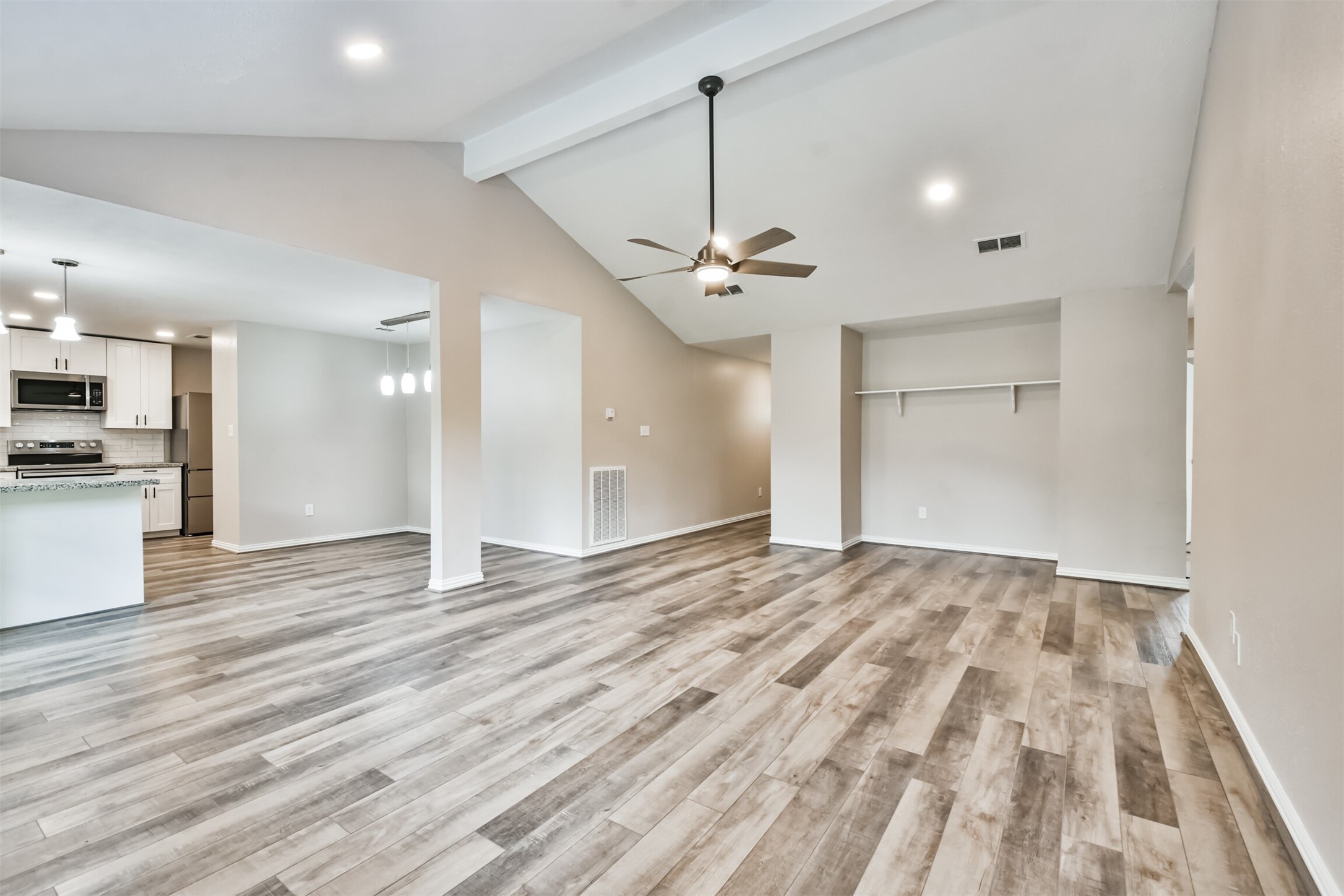 Spring Condo: 6103 Fallengate Drive