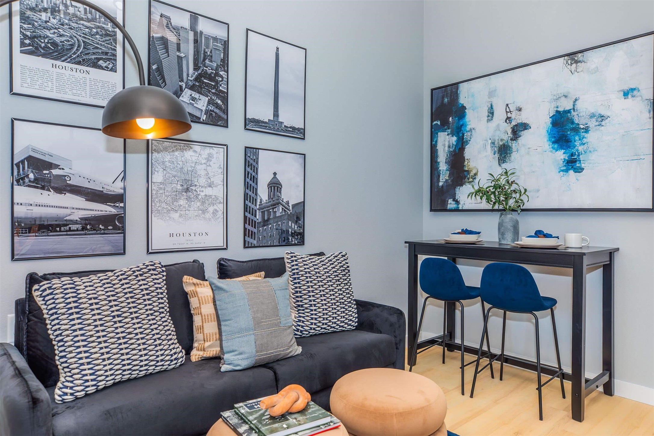 Houston Condo: 1350 Broadfield Boulevard