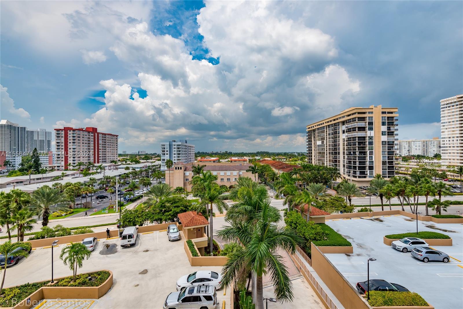 Hallandale Beach Condo: 2080 South Ocean Drive