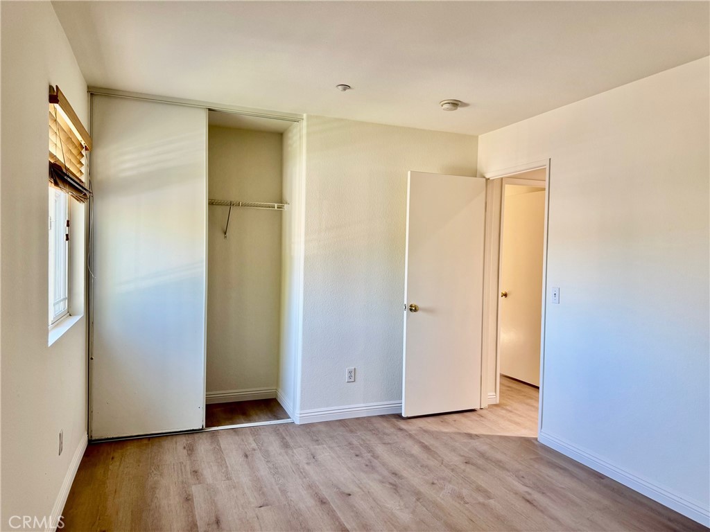 Fontana Condo: 16172 Loomis Court