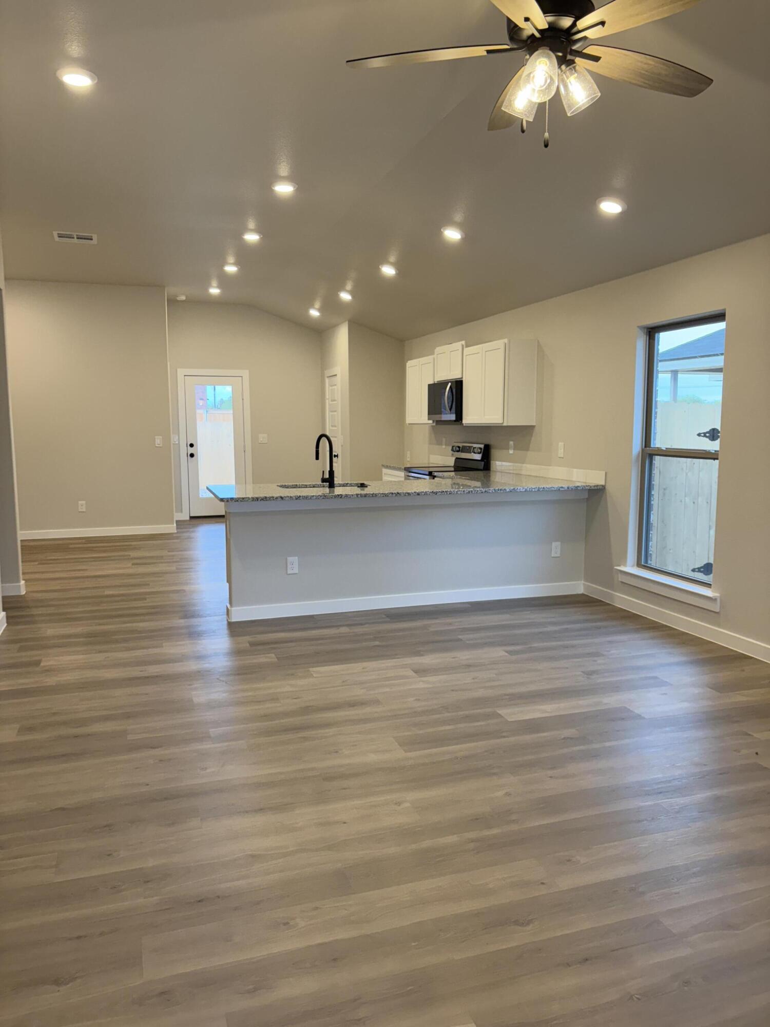 Lubbock Condo: 7222 35th Street