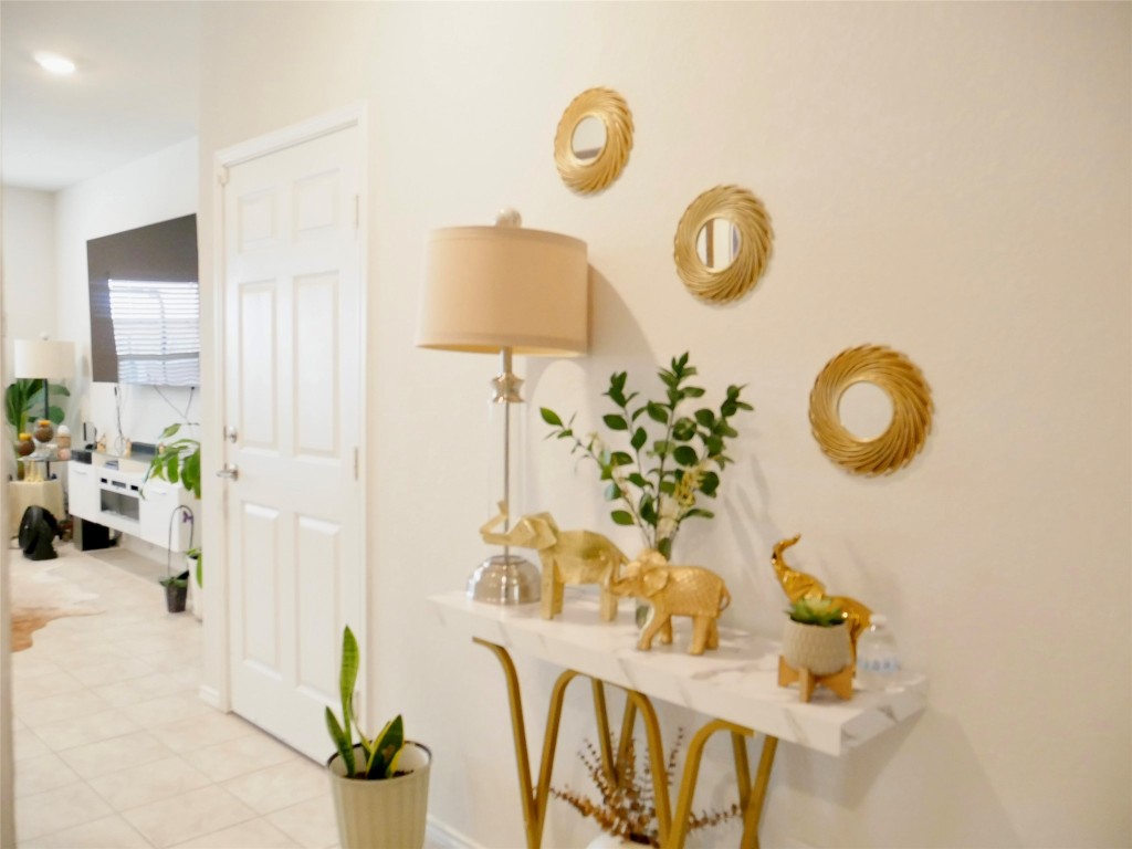 Jarrell Condo: 524 Taggart Trail