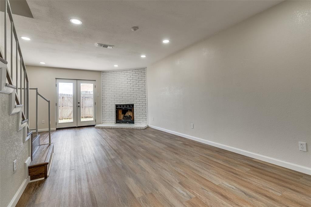 Mesquite Condo: 709 Lee Street