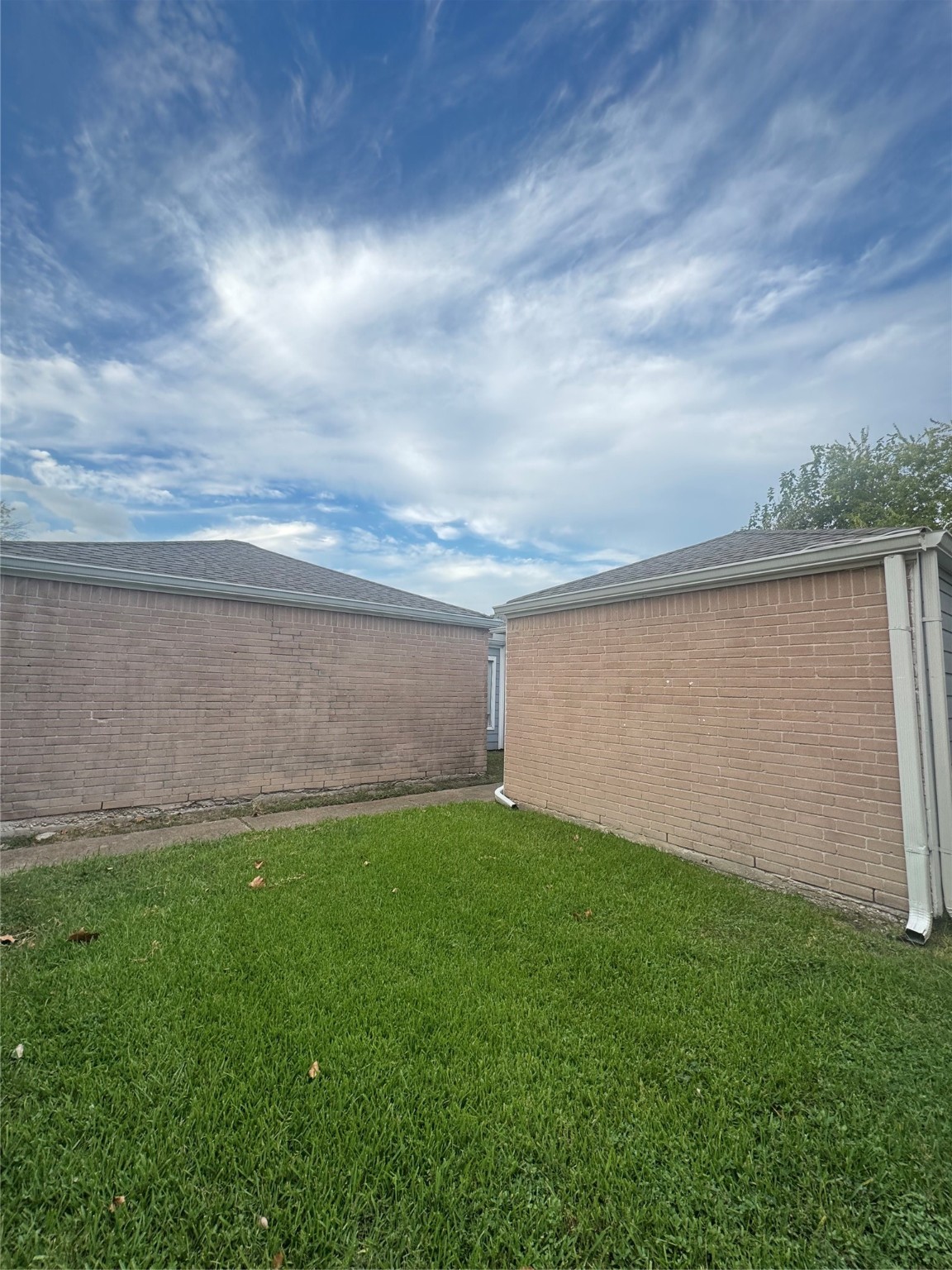 Houston Condo: 4131 Bugle Road