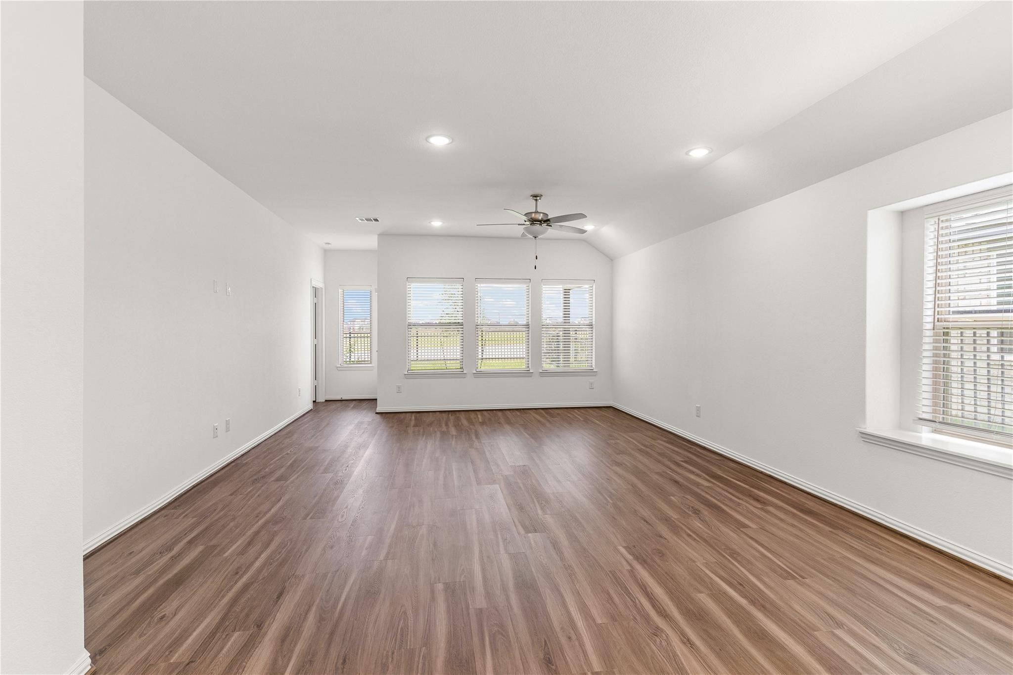 Katy Condo: 542 Long Beach Bay Drive