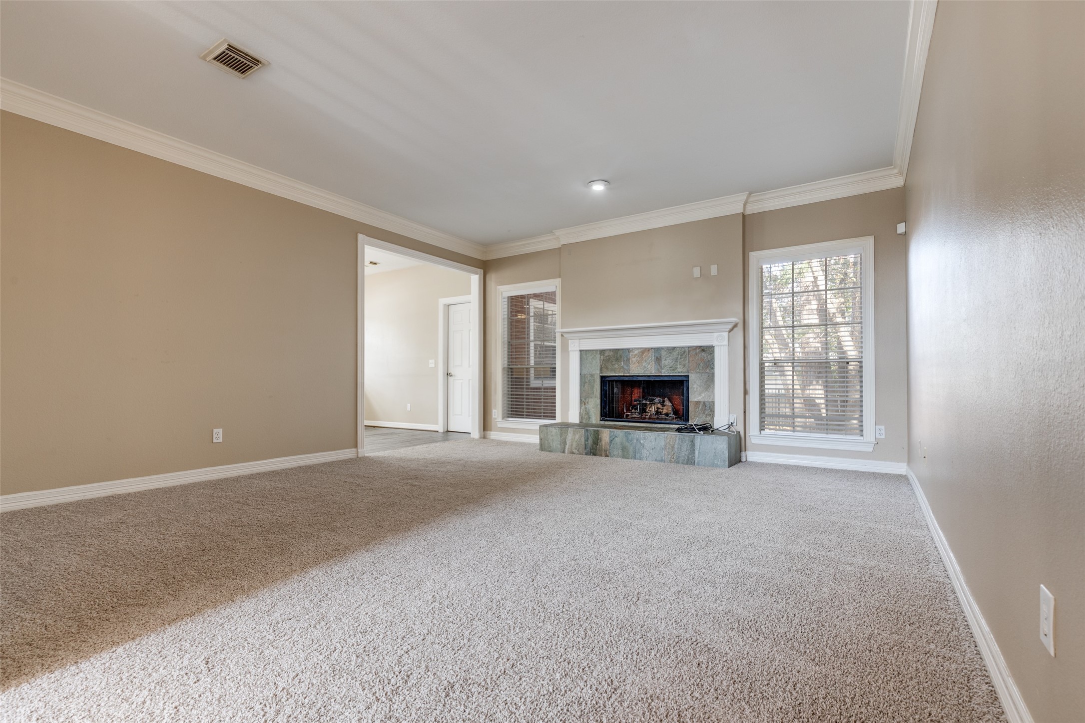Humble Condo: 19026 Owen Oak Drive
