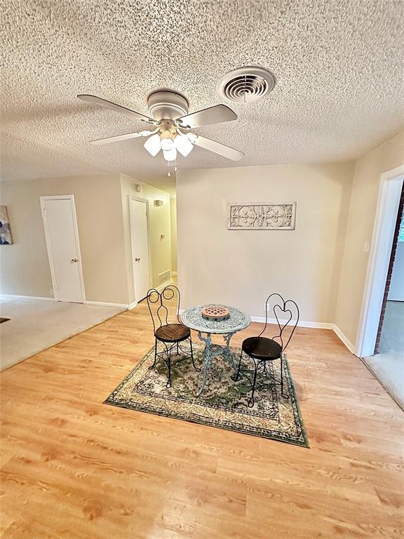 Denton Condo: 1008 Sierra Drive