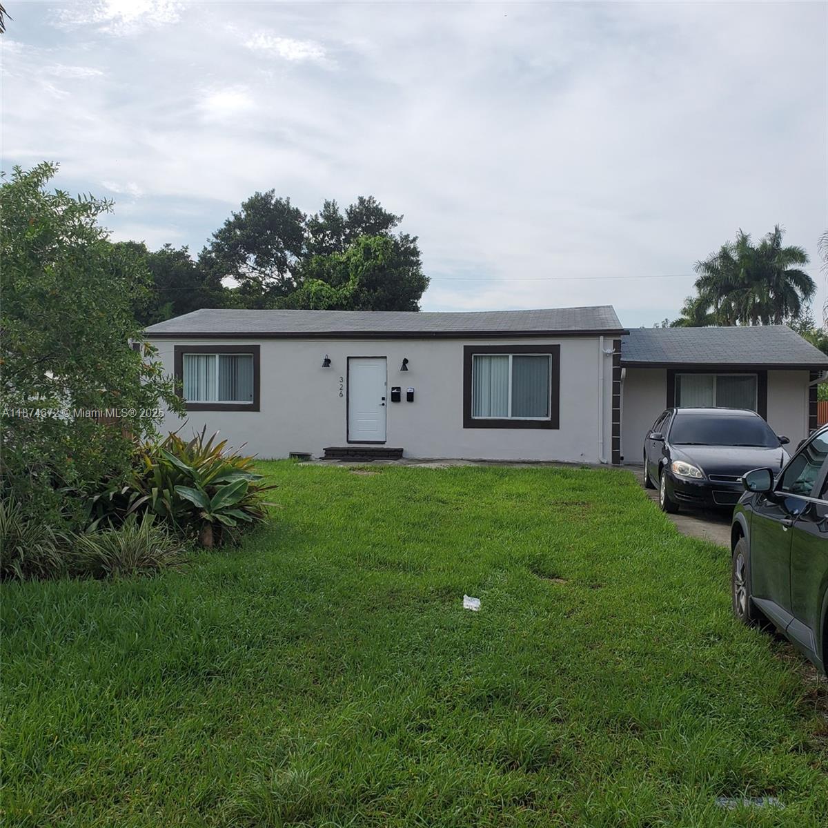 Miami Condo: 326 Northeast 118th Street