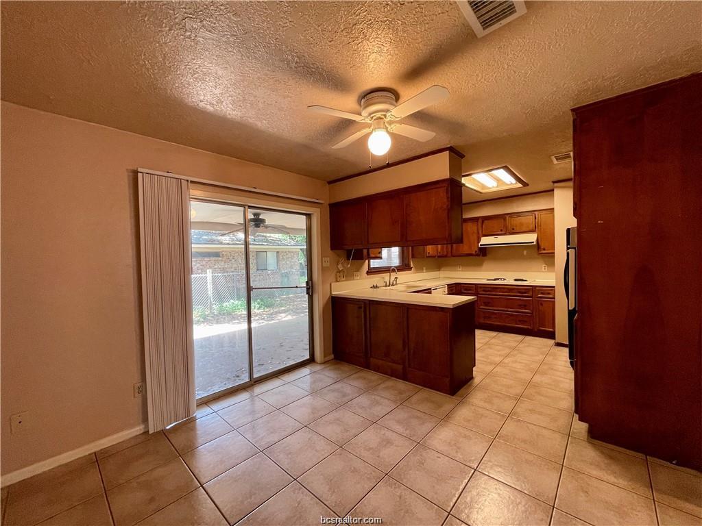 College Station Condo: 3105 Bluestem Drive