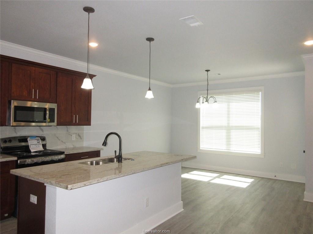 College Station Condo: 2103 Jax Drive