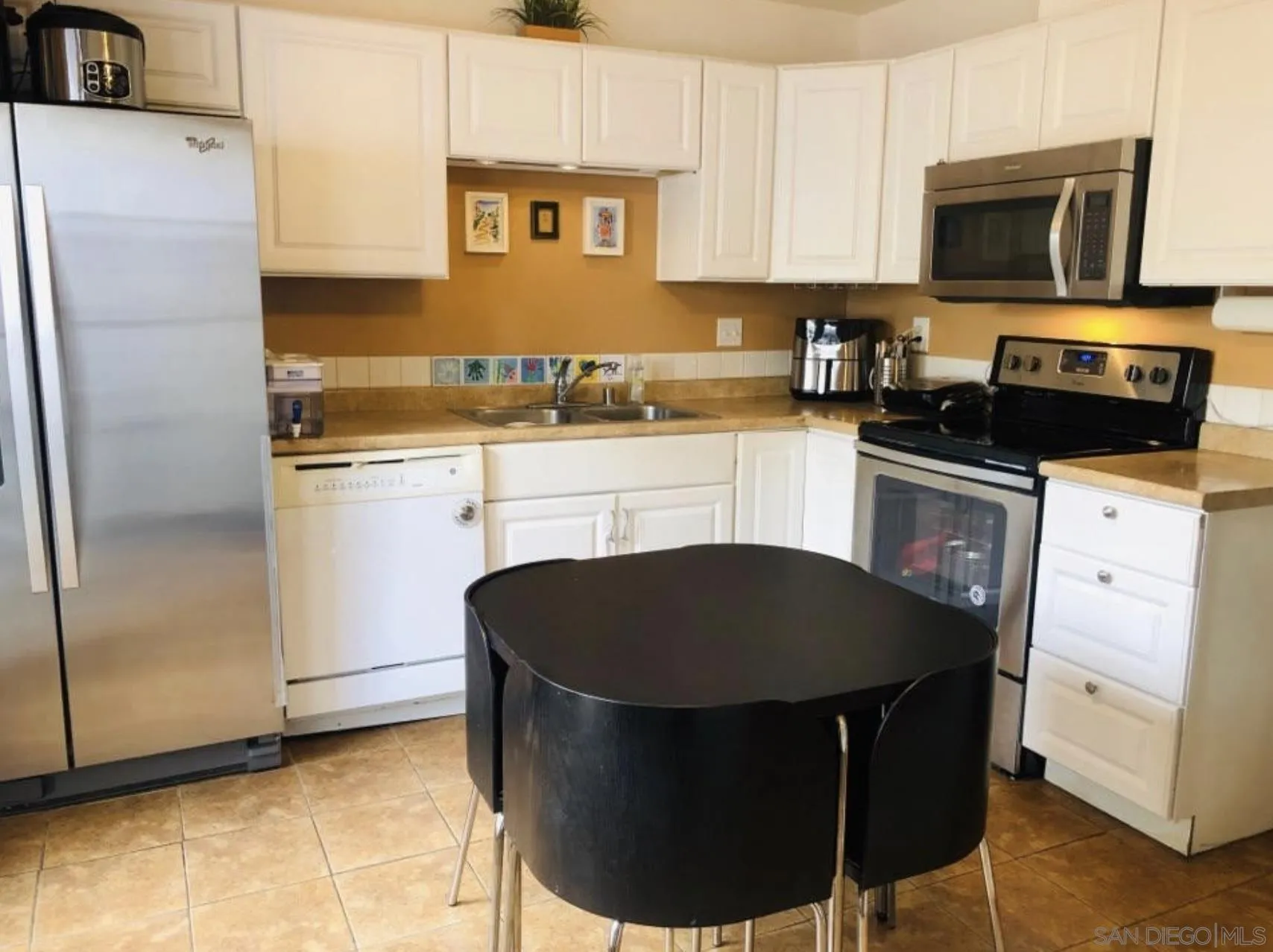 San Diego Condo: 4183 Camino Lita