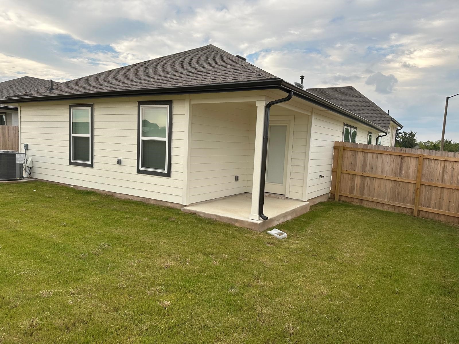 College Station Condo: 901 Coffee Ml Lane