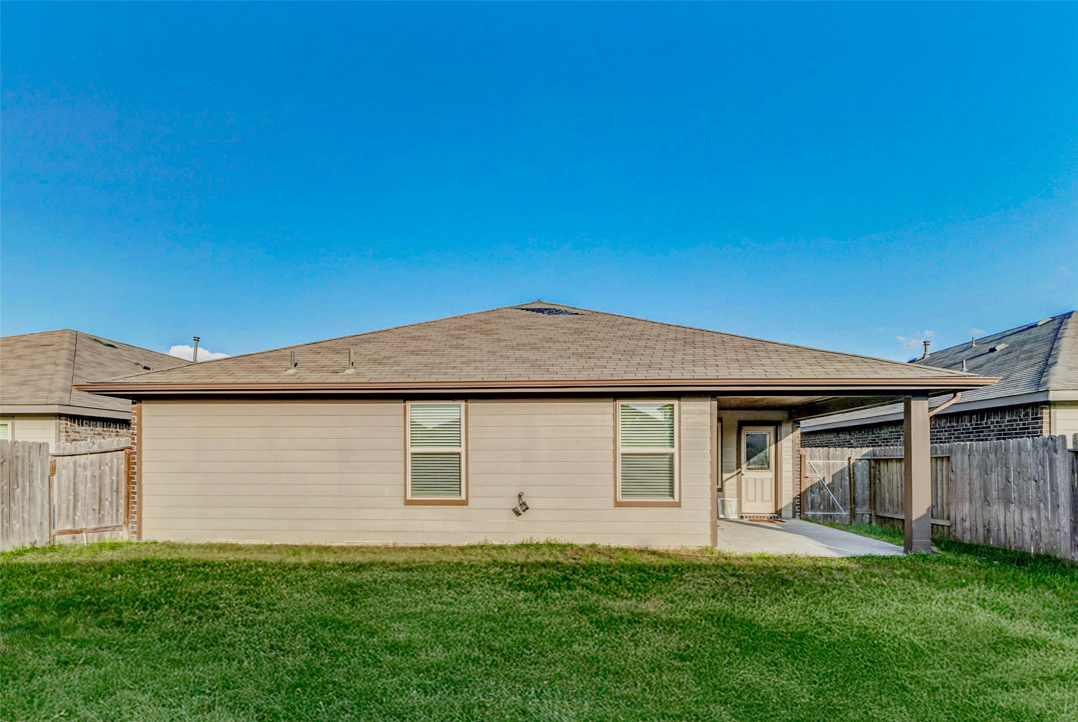 Katy Condo: 3314 Scout Island