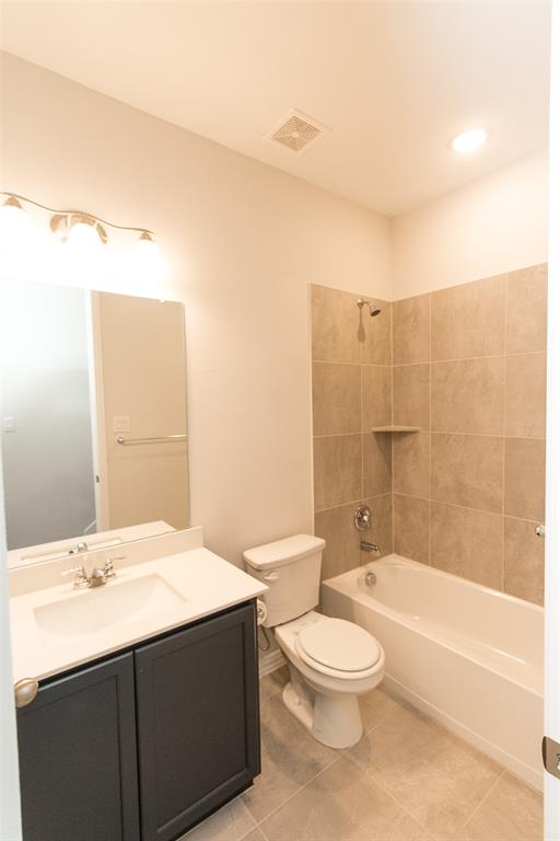 Van Alstyne Condo: 1859 Barnhill Lane