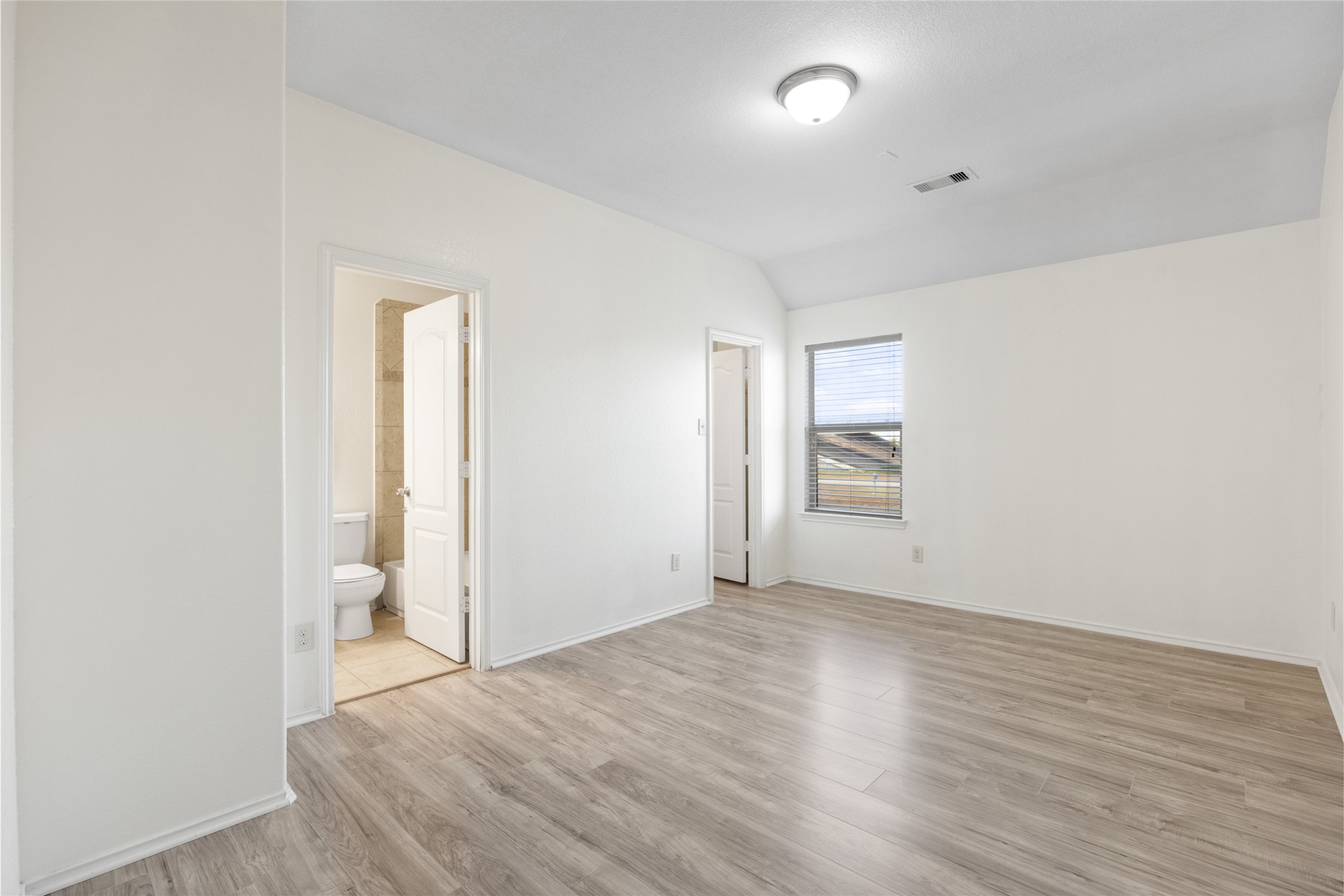 Richmond Condo: 23906 Fairport Harbor Lane