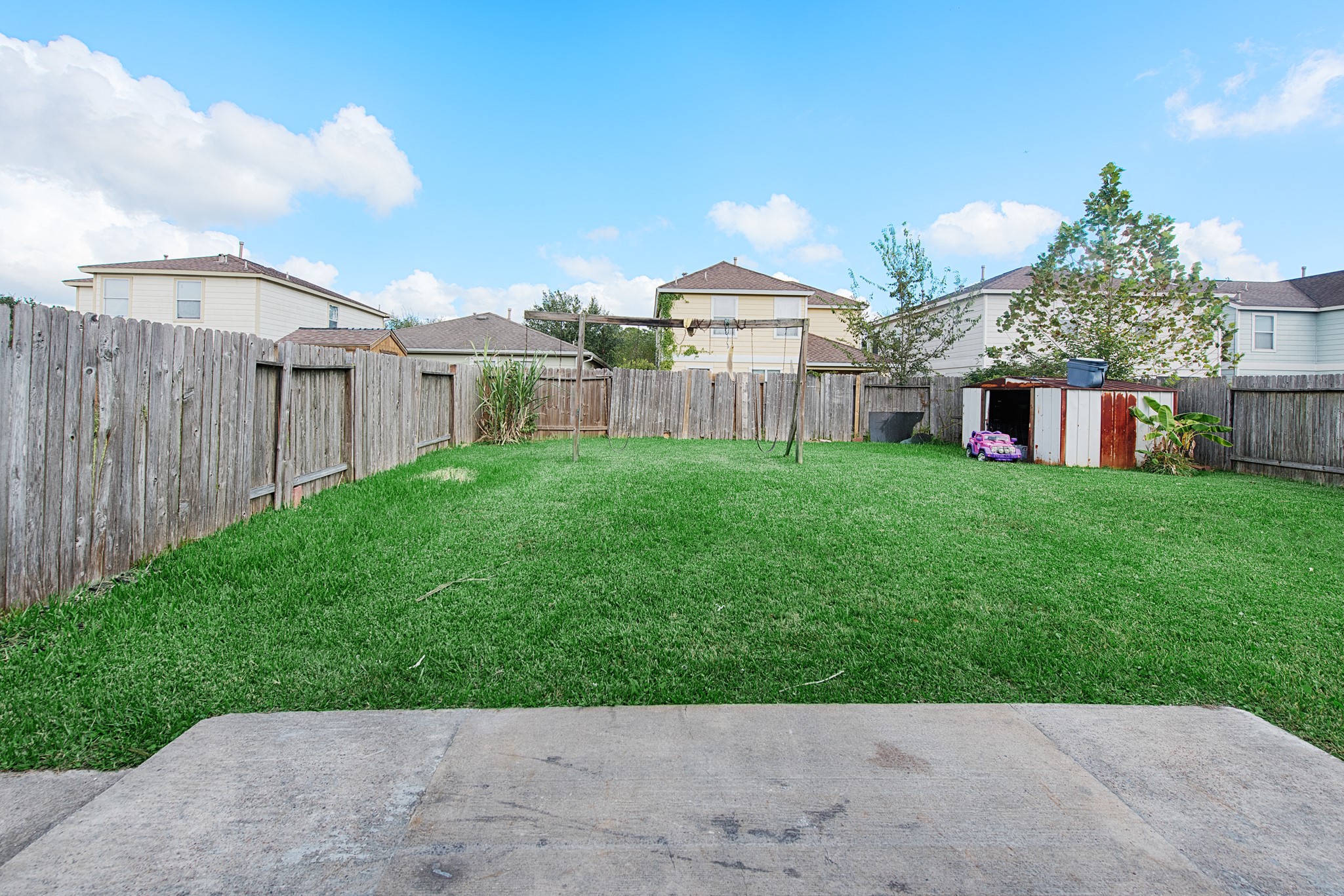 Humble Condo: 8139 Sanders Glen Lane