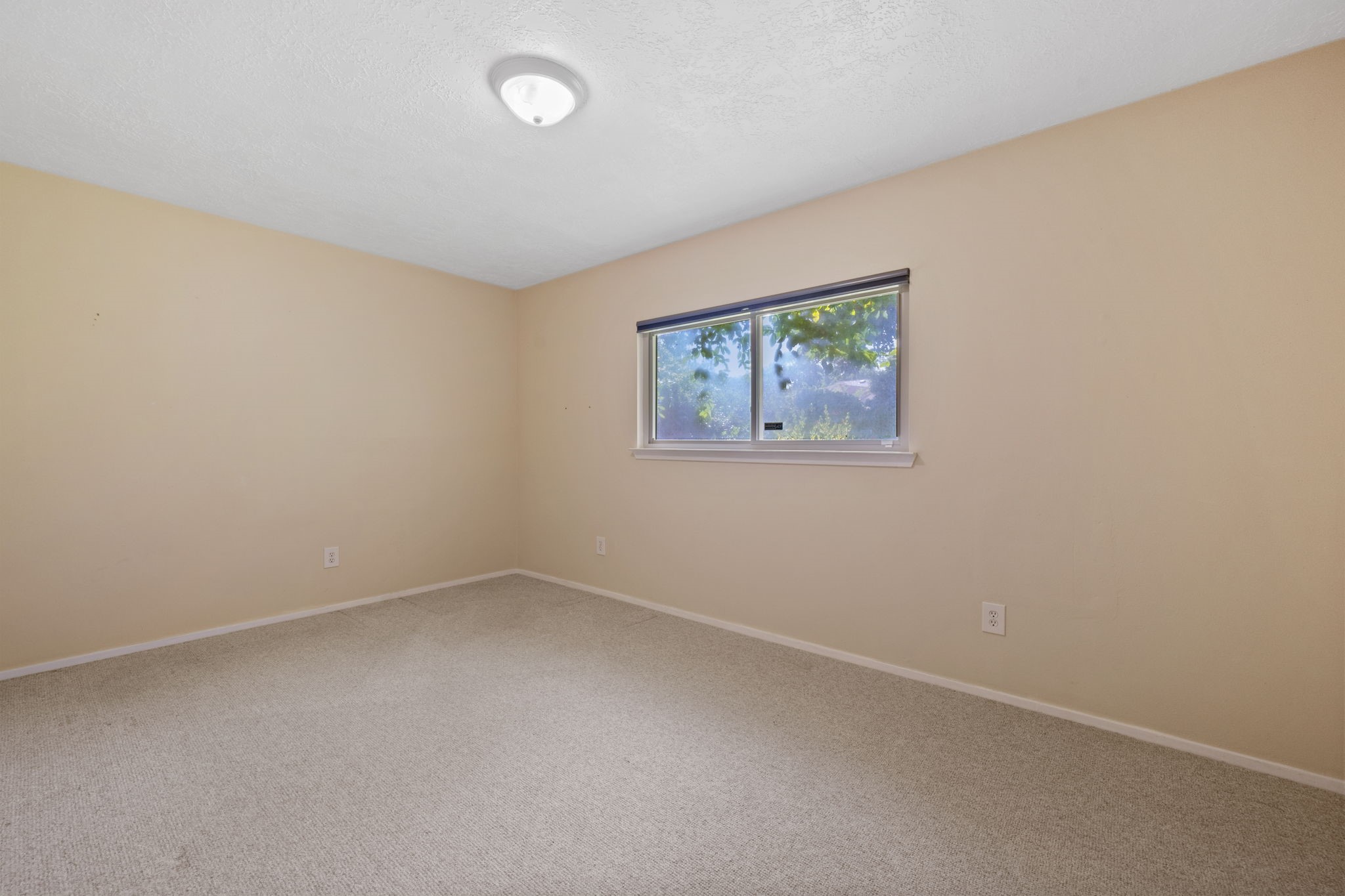 Humble Condo: 19907 Lions Gate Drive