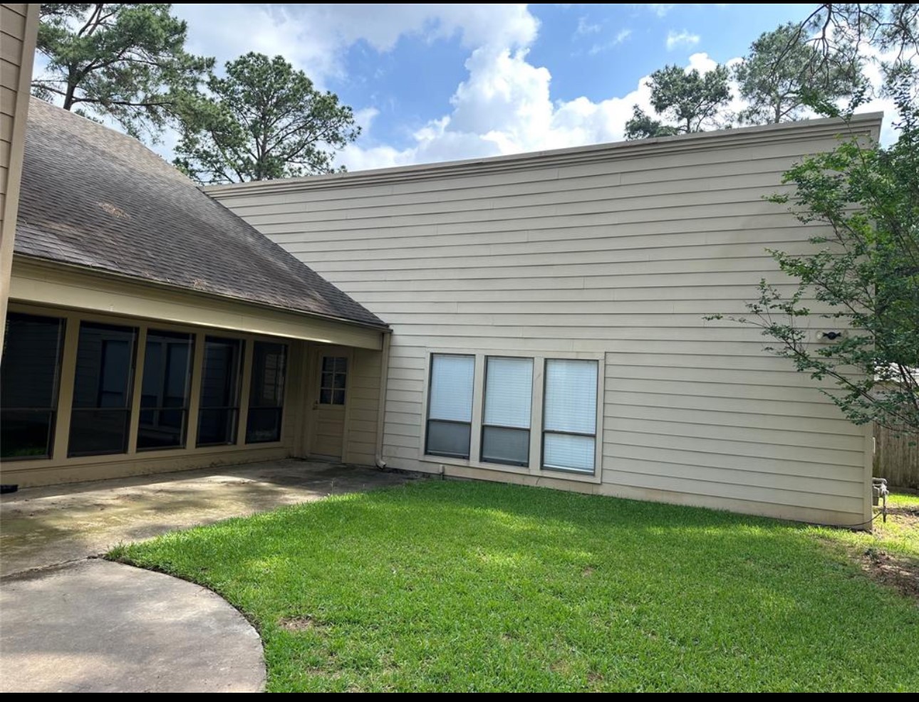 Spring Condo: 17406 Spicewood Springs Lane