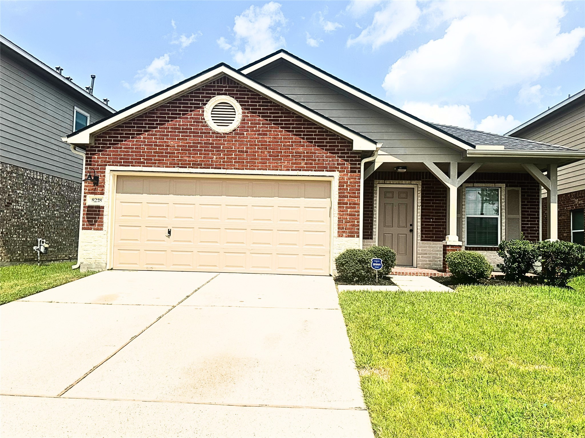 Spring Condo: 8218 Nagy Hill Street