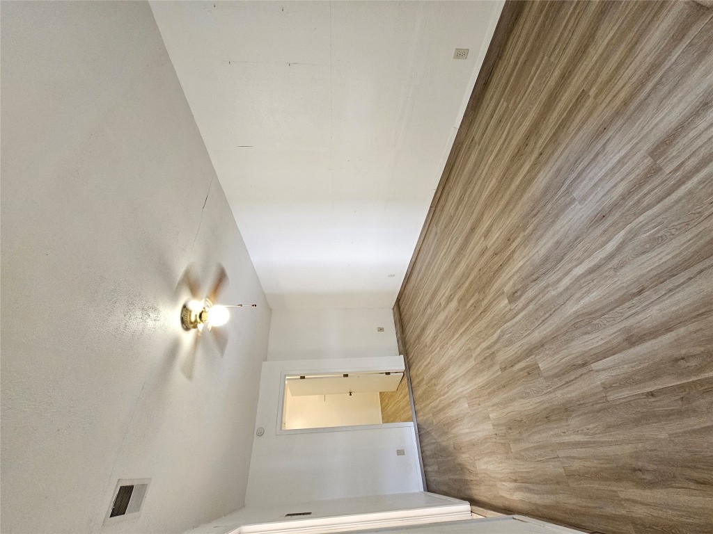 Austin Condo: 6000 Emerald Forest Drive