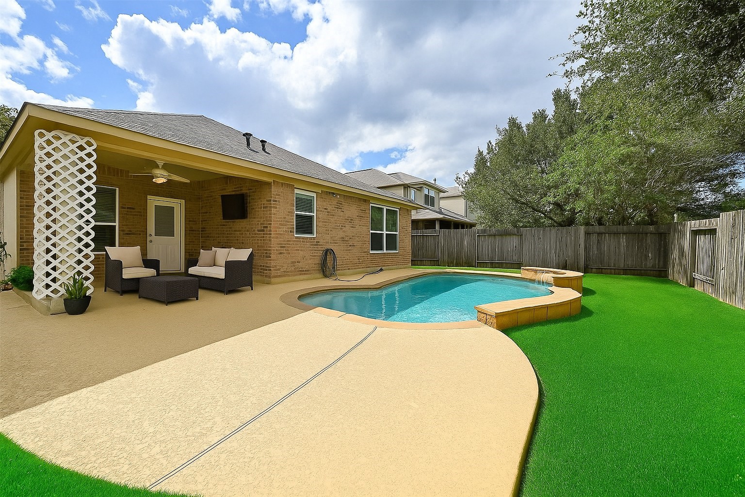 Katy Condo: 24730 Crystal Leaf Lane