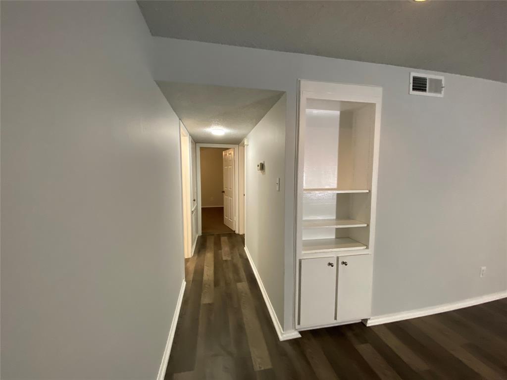 Austin Condo: 2401 Leon Street
