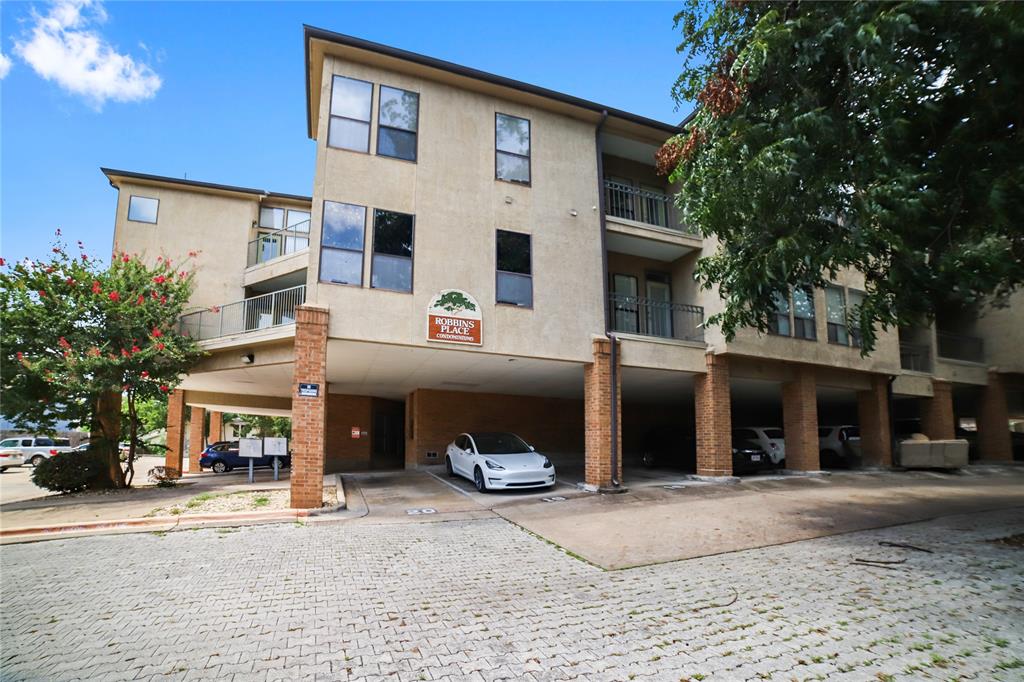 Austin Condo: 1910 Robbins Place